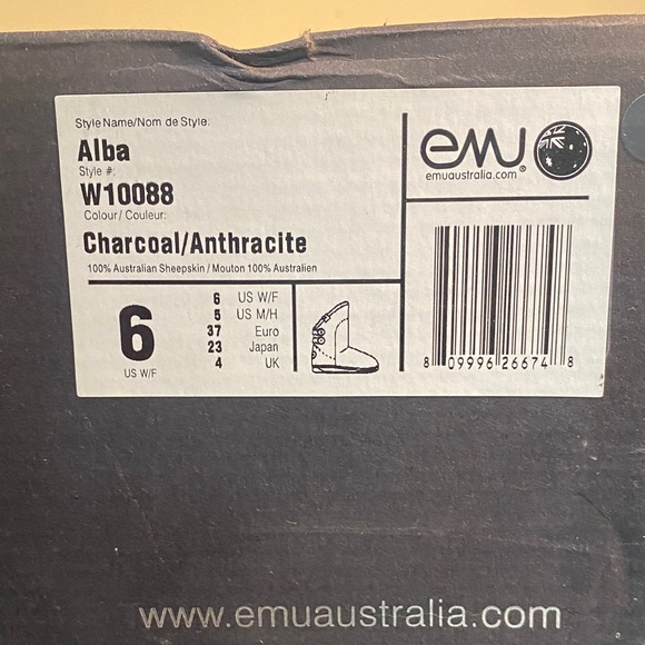 Emu Charcoal Boots with Camel Button Details. Ladies size 6 - Picture 12 of 13